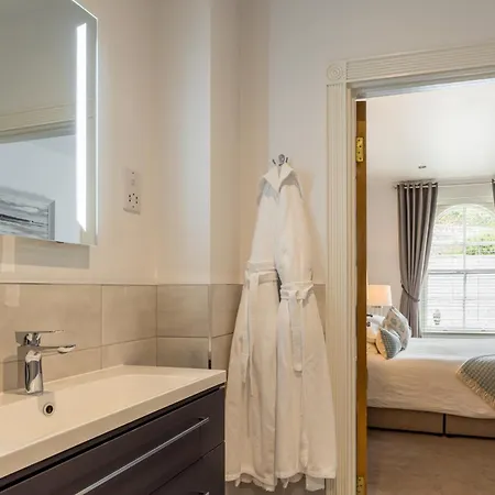 Otel The Old Quay House 4*